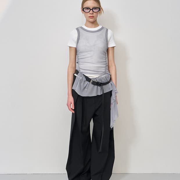 LCDC 메쉬 프릴 슬리브리스 탑