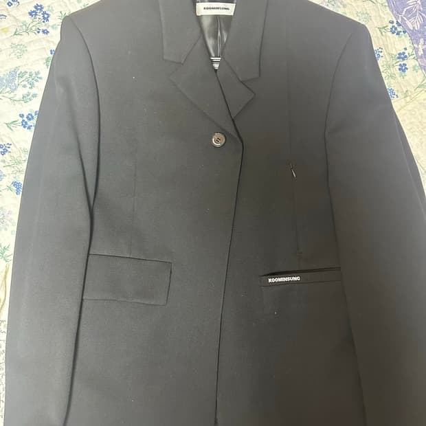 구민성 자켓