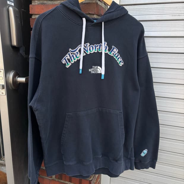 빈티지 노스페이스 그레픽 후드티 