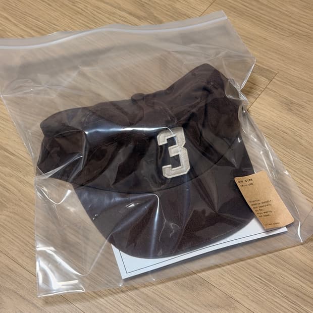 컬렉트피시스 THREE 5 PANEL CAP (BROWN)