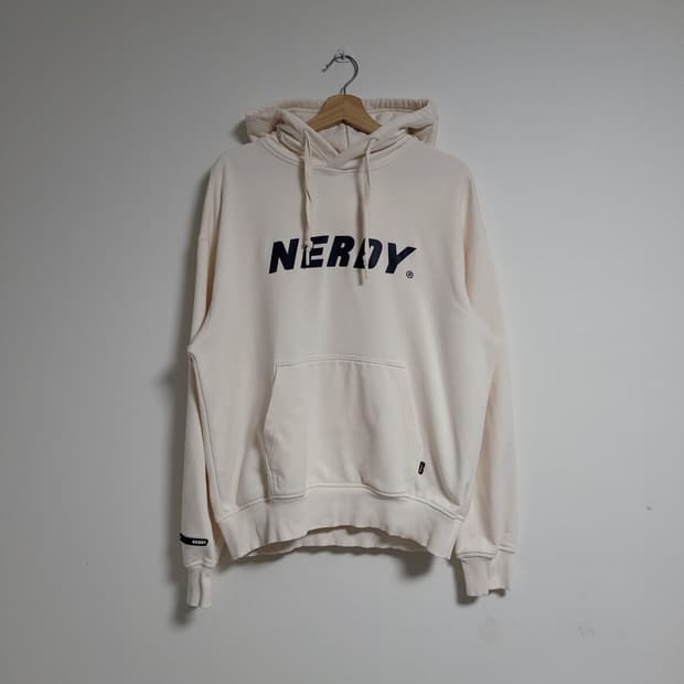 (M) NERDY 널디 빅 로고 후드티 아이보리