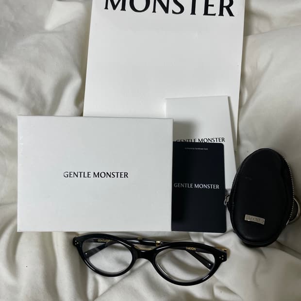 젠틀몬스터 타키온 블랙