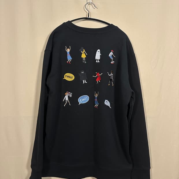 아더에러 그래픽 디자인 스웻 처분 