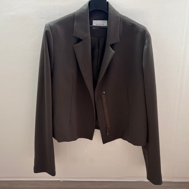 블루브릭 카키 지퍼 숏 자켓