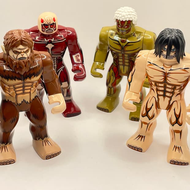 진격의 거인 피규어 4종