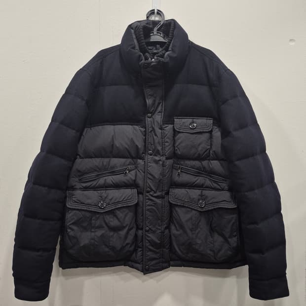 몽클레르(Moncler) 'Rillieux' 다운 패딩 점퍼 남성 110