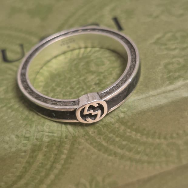 구찌 인터로킹 G 반지