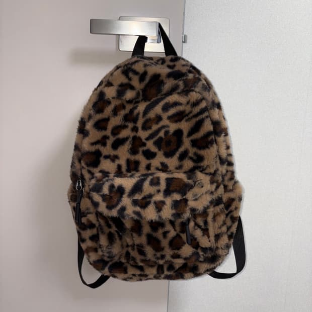 레오파드 호피 백팩