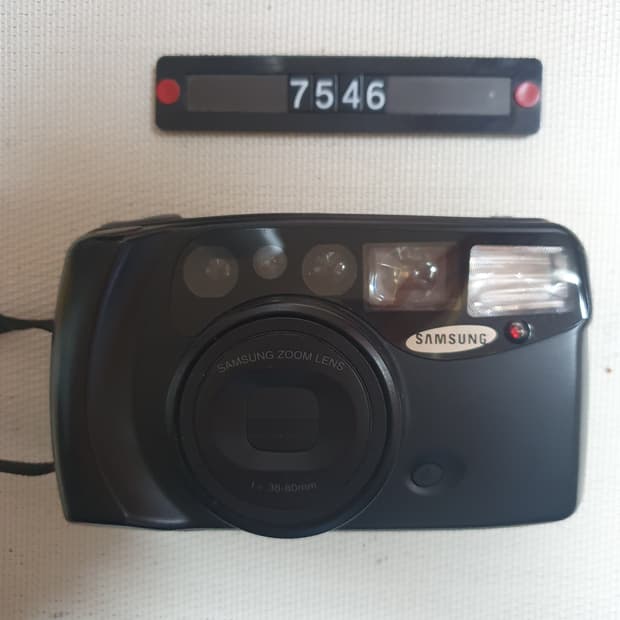 삼성캐녹스 AF 줌 800 필름카메라