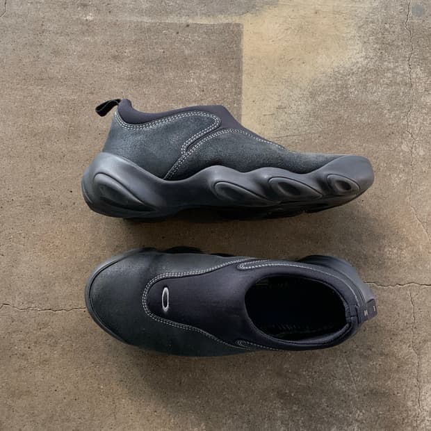 2000s 오클리 FLESH 블랙