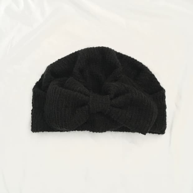 AWSOME NEEDS ribbon hat