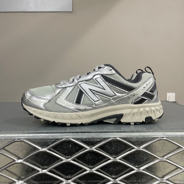 뉴발란스 410v5 실버 275