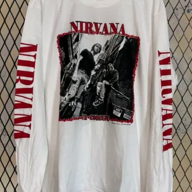 너바나 밴드티