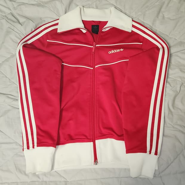 아디다스 체리레드 트랙탑 져지