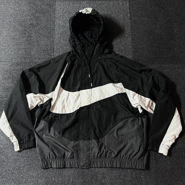 Nike Windrunner Trademark 빅 Swoosh 자켓