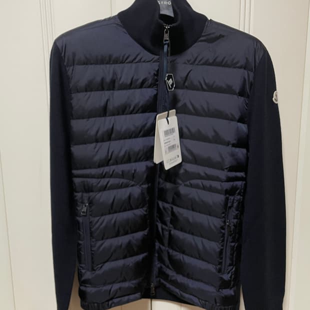 몽클레르 패딩 집업 가디건 네이비 블루 - 25FW