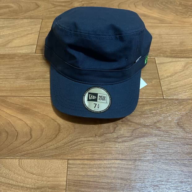 칼하트 뉴에라 워크캡 7 3/8사이즈 네이비