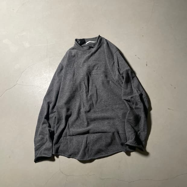 논네이티브  Crew Neck Knit Pullover