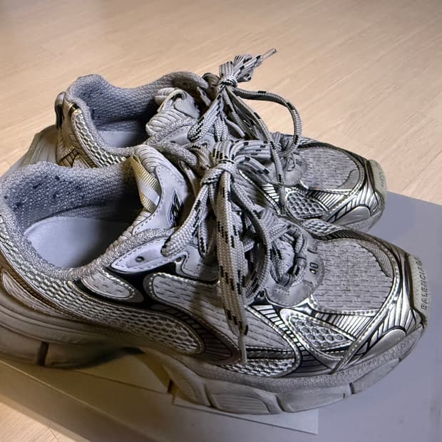 발렌시아가 3xl .40사이즈판매합니다