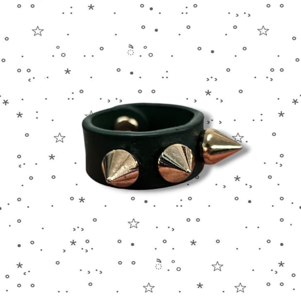 스터드 그린 반지