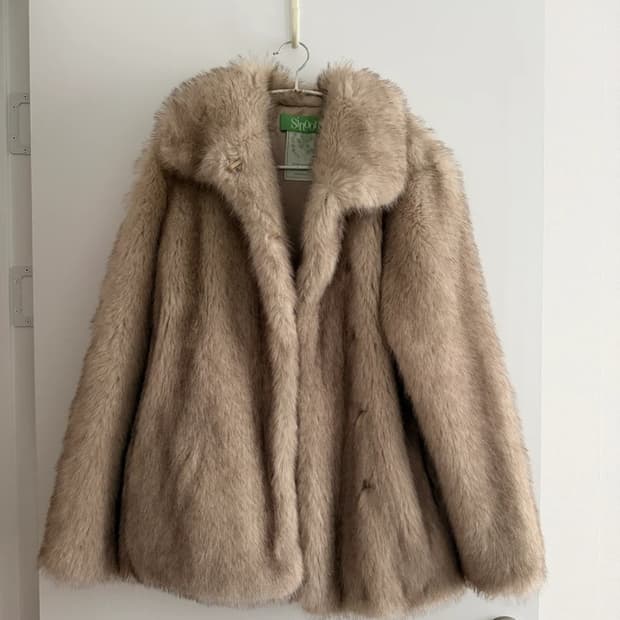 시눈 퍼 자켓 애쉬브라운