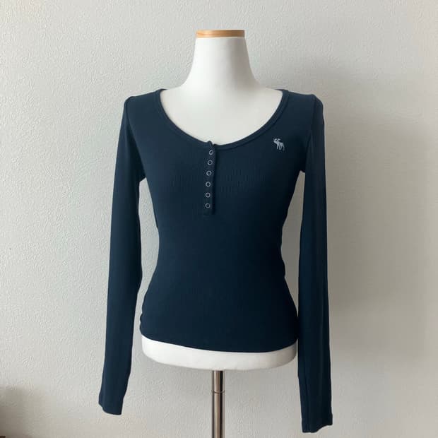 아베크롬비 네이비 골지 긴팔티셔츠 롱슬리브티 딱붙핏