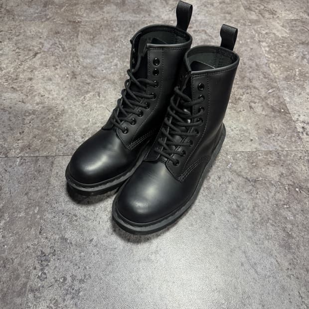 닥터마틴 1461 모노 240 새상품급