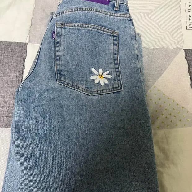 라브로스 데이지 진