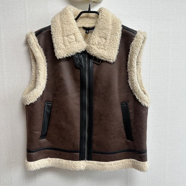 h&m 무스탕 조끼 베스트