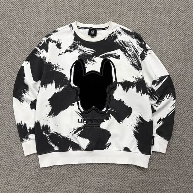 라이프워크 라독 패치 맨투맨 v2058