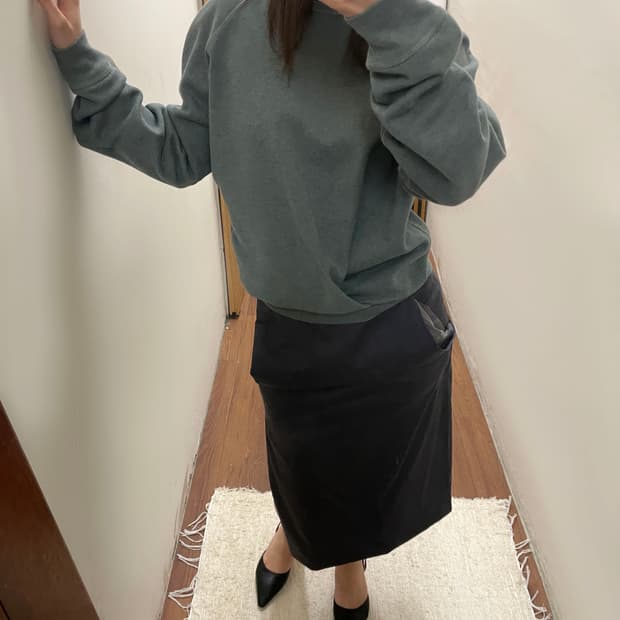 이자벨마랑 에뚜왈 라운드넥 맨투맨 밑단 꼬임 디테일 레귤러핏 민트 블루 