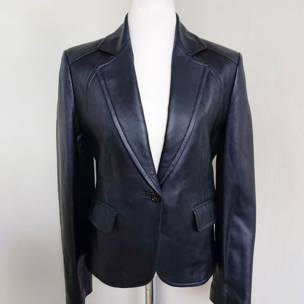 LONE 준지 by 정욱준 여성 양가죽 자켓 (66)

