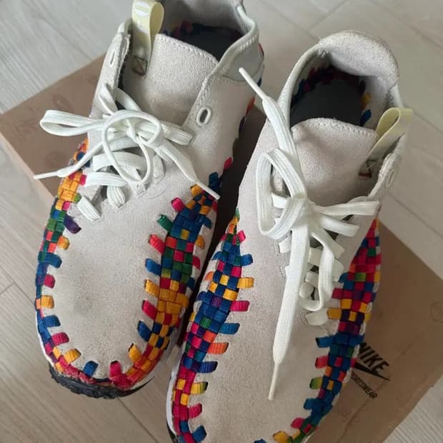 [255] 나이키 풋스케이프 우븐 츄카 레인보우