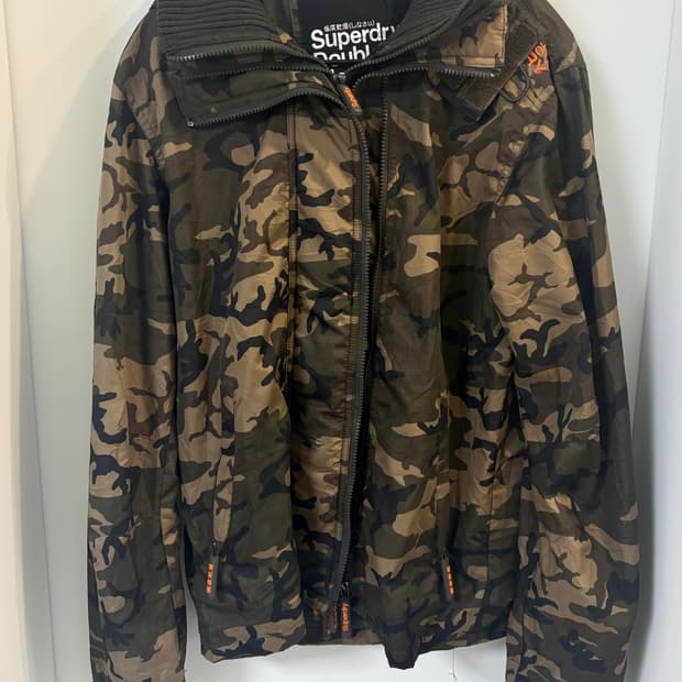 💚카모 바람막이💚