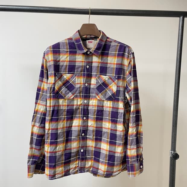 (L) Levis 리바이스 화이트탭 퍼플 체크 투포켓 셔츠