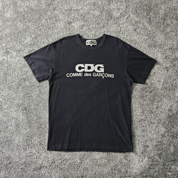 [무료배송] CDG COMME des GARCONS 반팔 티셔츠