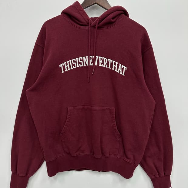 디스이즈네버댓 버건디 후드티 
