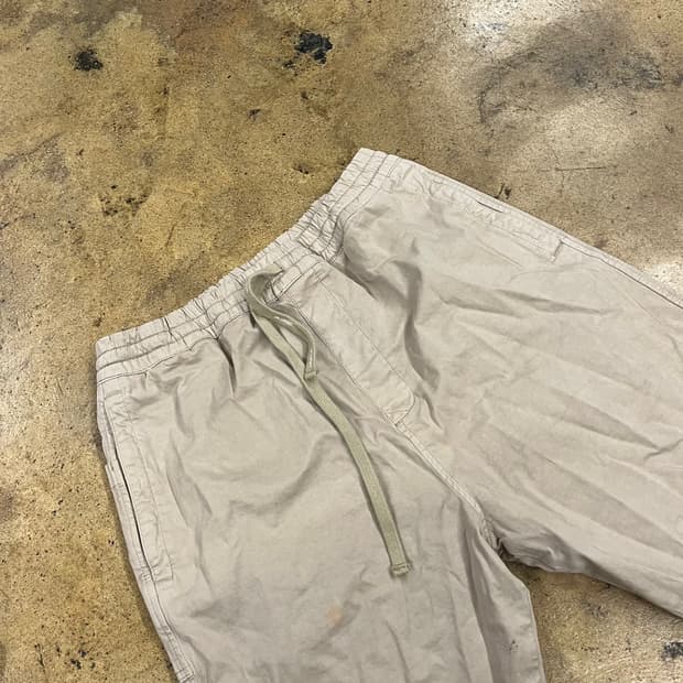 [정품/M] 칼하트 베이지색 면바지 b16