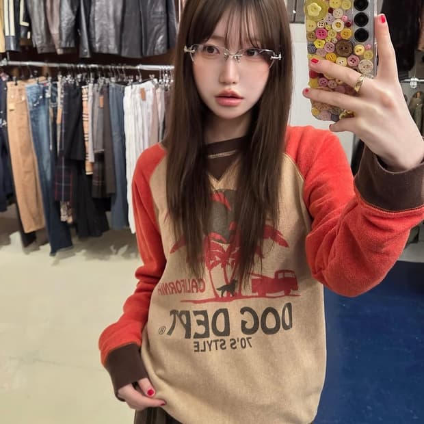 Dog dept 70s 스타일 맨투맨