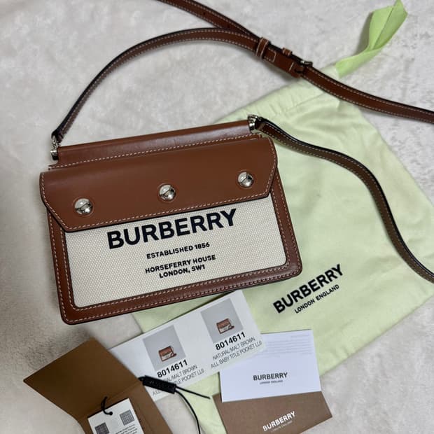 버버리 미니 포켓 호스페리 타이틀 백
