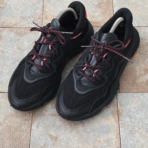 (275)아디다스 오즈위고 블랙 스칼렛