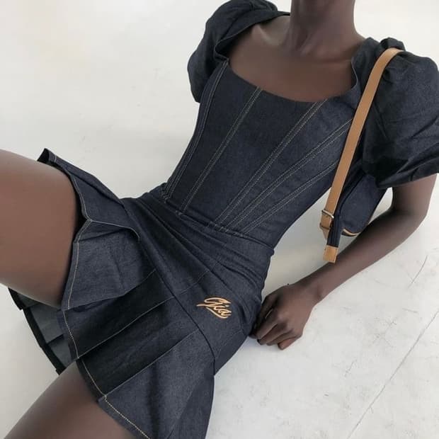 I Am Gia 첼시 데님 플리츠 코르셋 원피스