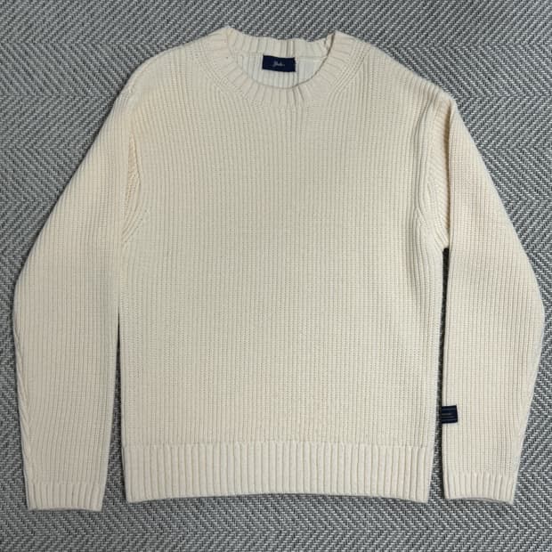 예일 크림 니트