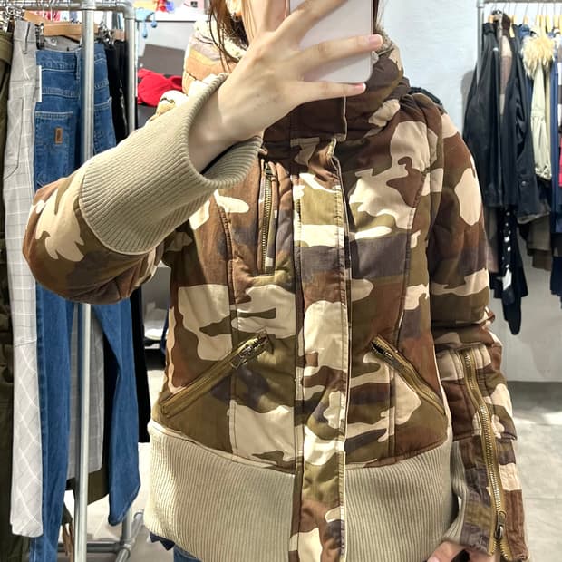일본 빈티지 락펑크 카모 양털 투웨이 숏패딩