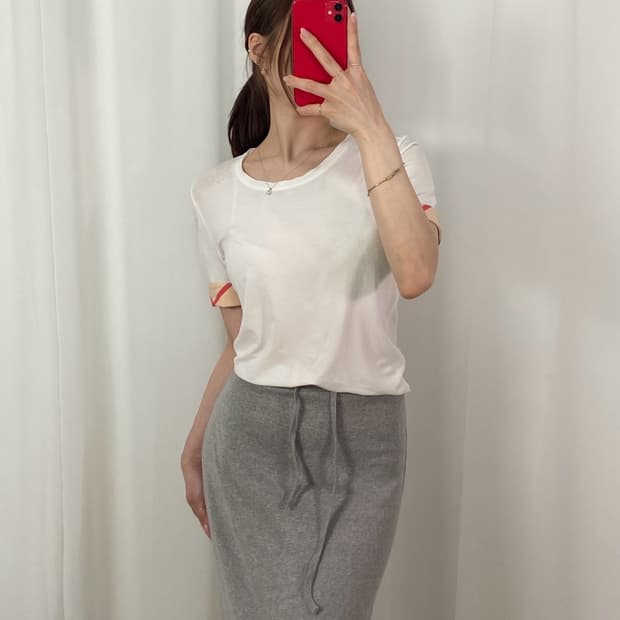 버버리 소매 노바체크 라운드 T