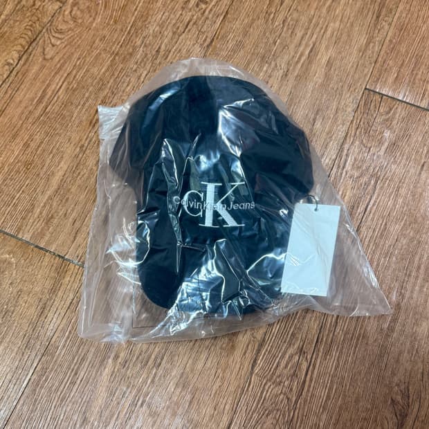 캘빈클라인 블랙 볼캡 모자 미개봉새상품