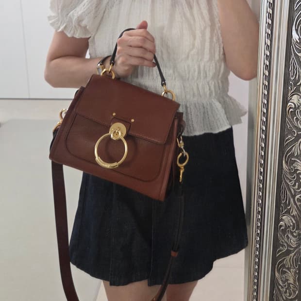 chloe 끌로에 정품 스무스 카프스킨 테스 미니 데이백 세피아 브라운