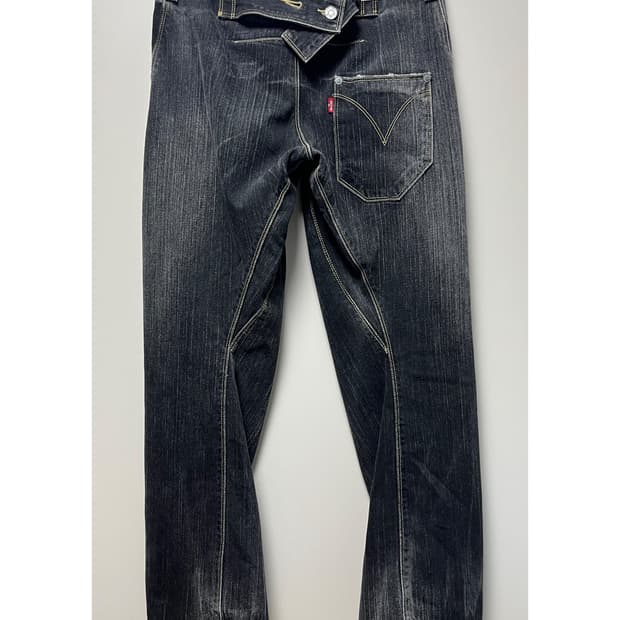 리바이스 신치백 엔지니어드 진