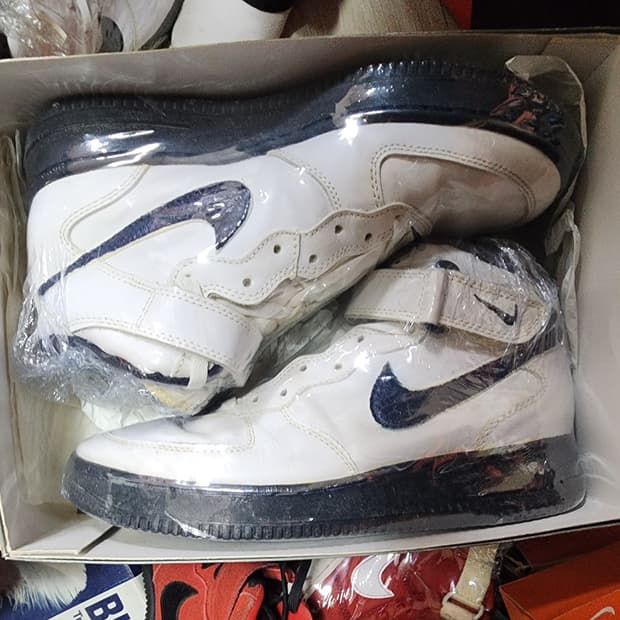 나이키 에어포스 1 미드 95년 남색완창