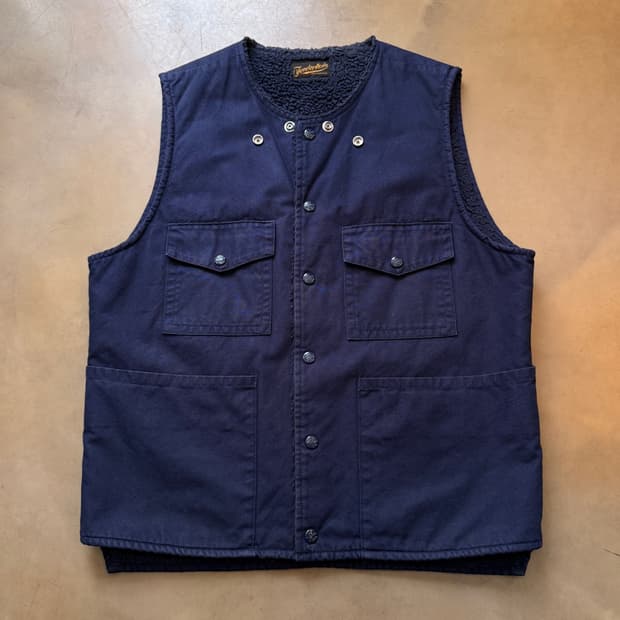 텐더로인 헌팅 베스트 